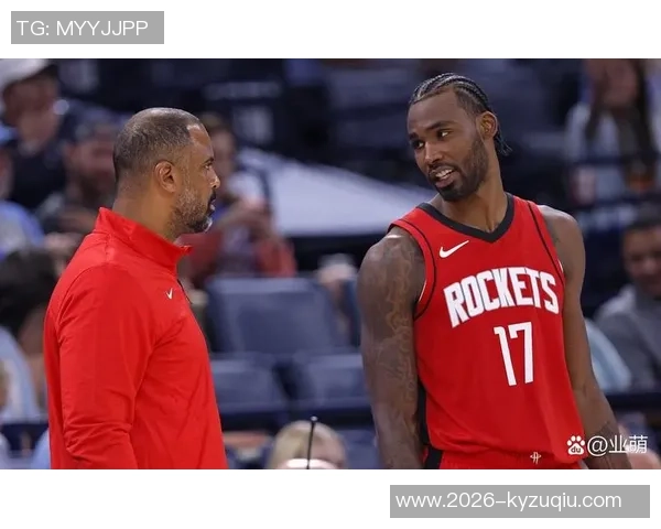 火箭遭遇惨败23个攻板难掩低效投篮雷霆外线攻防一体引领时代潮流