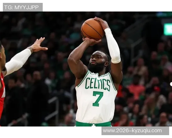 布朗与凯尔特人携手逆袭低估者展现攻防一体的实力 布朗与凯尔特人携手逆袭低估者展现攻防一体的实力